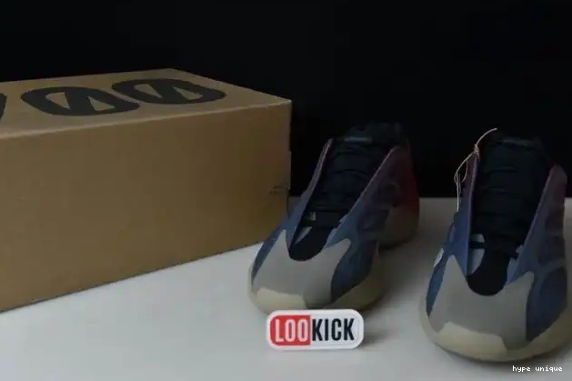 hype GW1814 Yeezy Adidas Fade V3 700 Carbon 0601